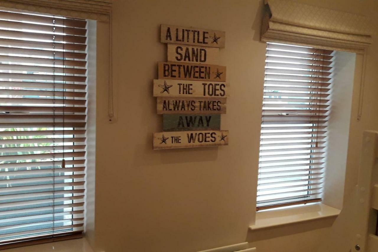 Marine Beach Escape Castlerock Beside Beach Golf Course And Pub מראה חיצוני תמונה